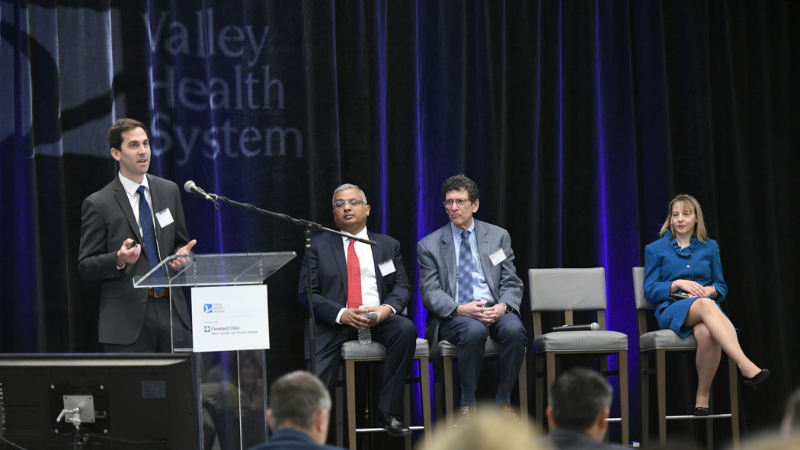 doctors presenting on stage