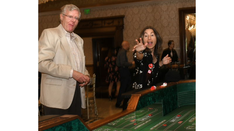 vegas night gambling
