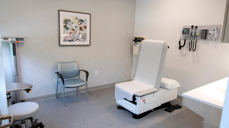 exam room at valley medical group cardiology paramus