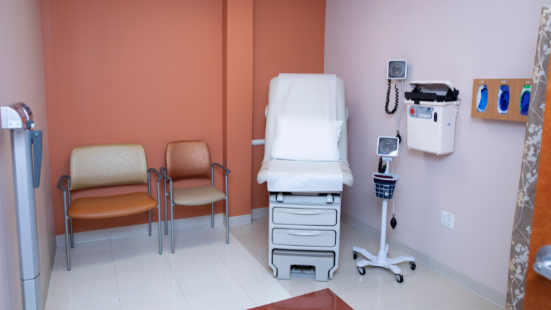 wayne cardiology office exam room