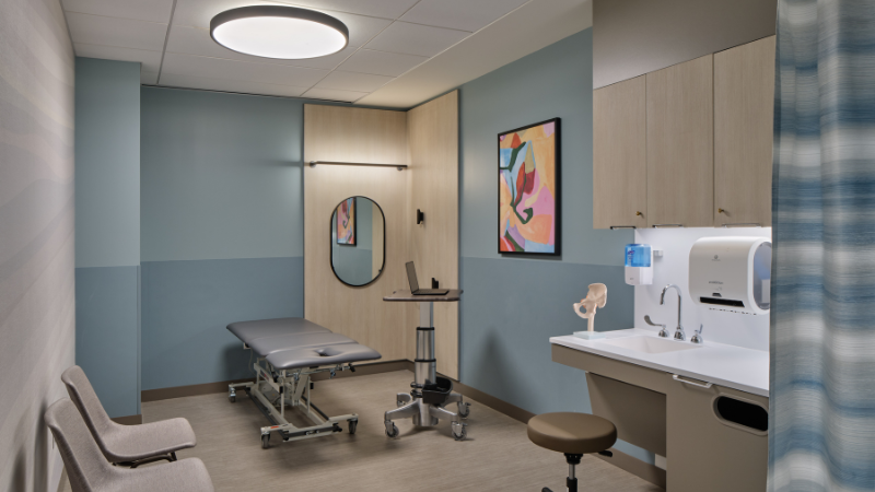 outpatient rehab exam room