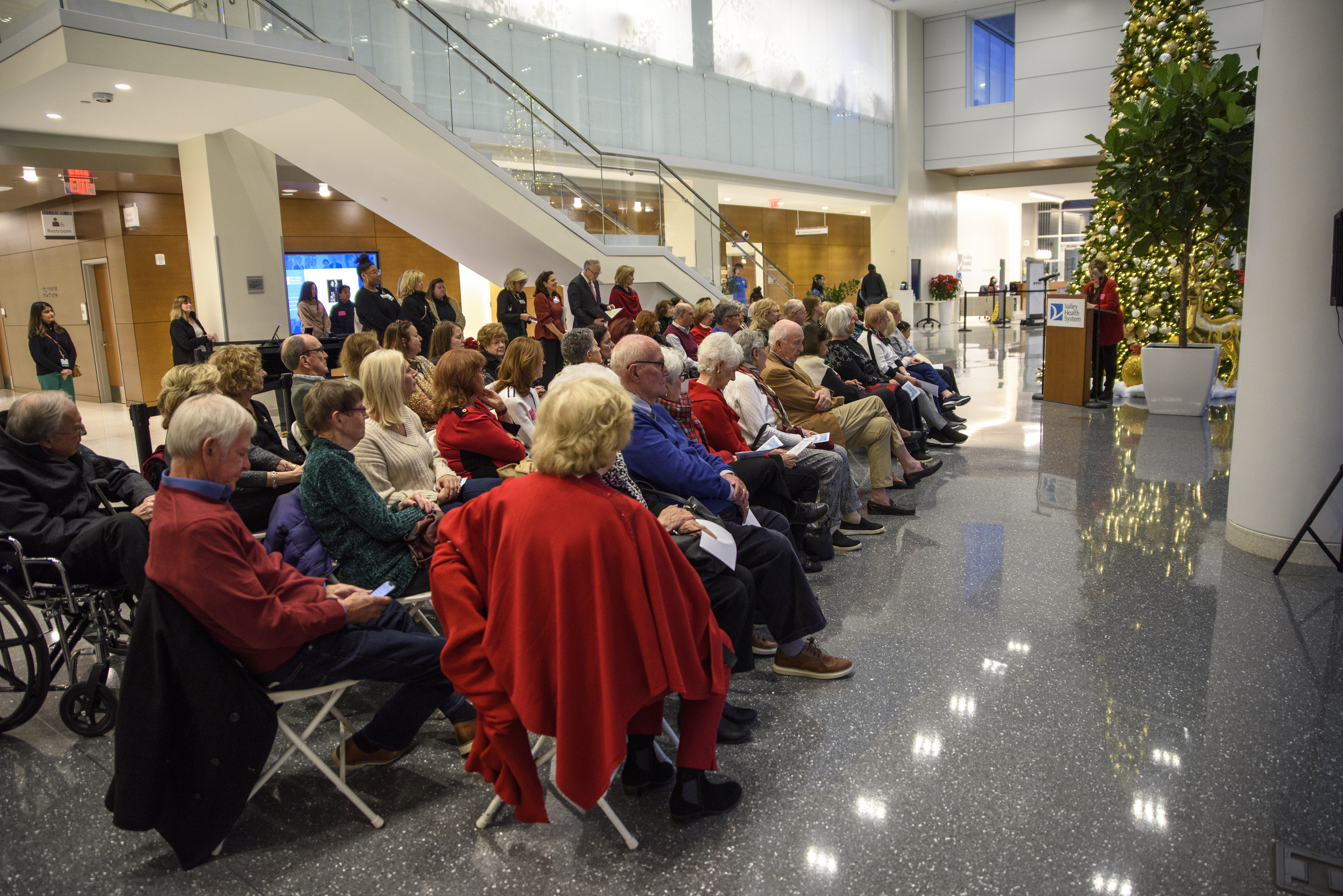 tree of light ceremony