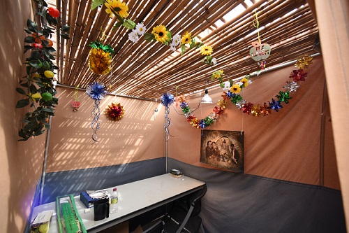 Sukkah at Valley