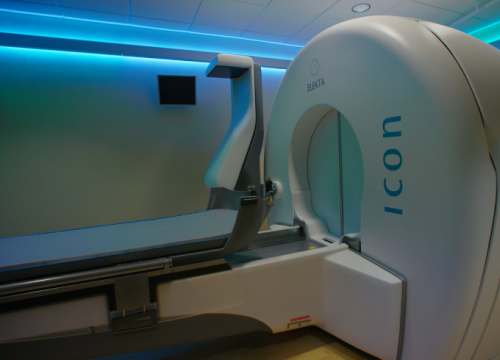 Gamma Knife to treat brain metastases