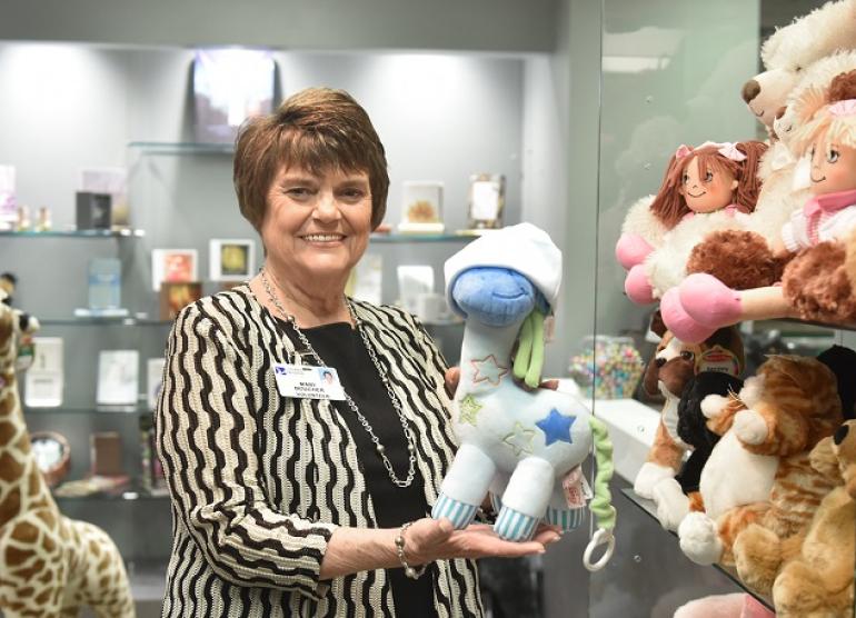 Kurth Gift Shop Volunteer