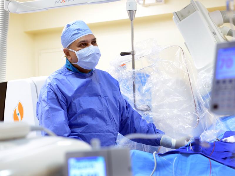 Dr. Suneet Mittal, performing a cardiac electrophysiology procedure.