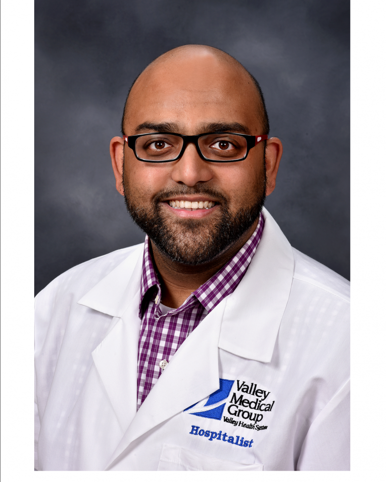 Varad Vyas, MD