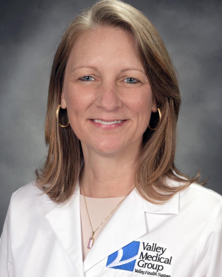 Alice Nagy, APN