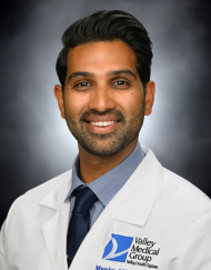 Munim Ali Khan, MD